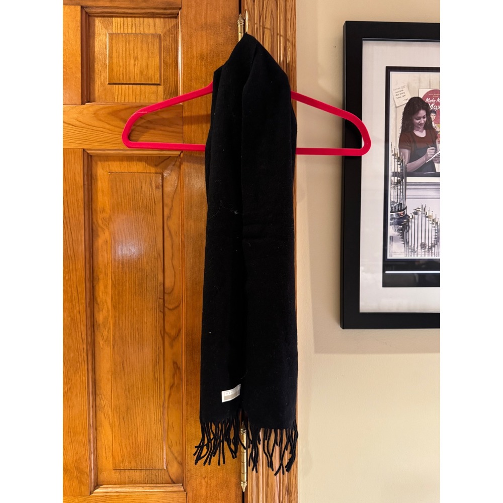 Perry Ellis Mens Black 100% Wool Scarf Fringed Made in Germany Winter‎ Classic